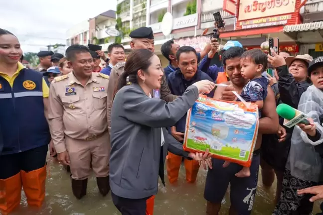 Tayland'daki Sel Felaketinde Can Kaybı 37'ye Yükseldi