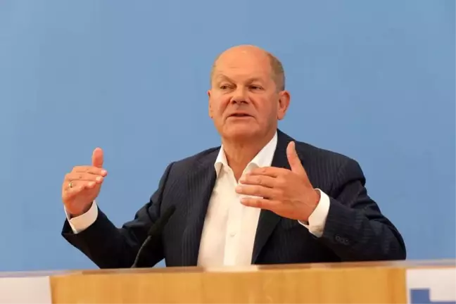 Almanya Başbakanı Scholz, AB ve Çin Elektrikli Araç Gümrük Vergilerini Görüşmeli