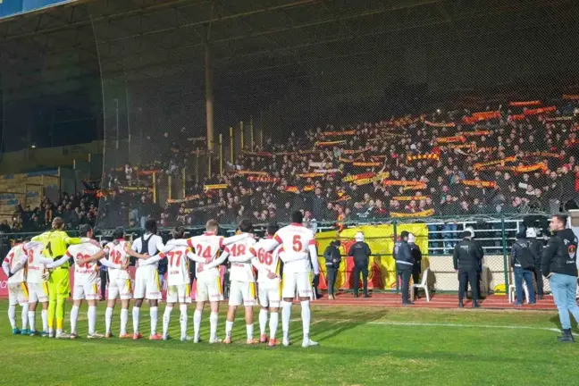 Göztepe, Bucaspor'u Eleyerek Gruplara Kalma Hakkı Kazandı