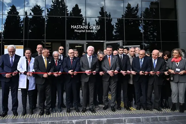 İstanbul Üniversitesi-Cerrahpaşa Veteriner Fakültesi Hayvan Hastanesi açıldı