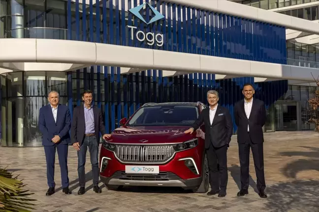 Togg ve TEB Arval İşbirliği ile Elektrikli Araçların Geleceği Konuşuldu