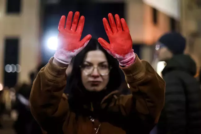 Sırbistan'da Trafik Protestoları ve Sessizlik Eylemleri