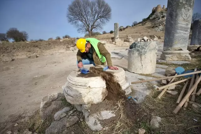 Kastabala Antik Kenti'nde Restorasyon Çalışmaları Devam Ediyor