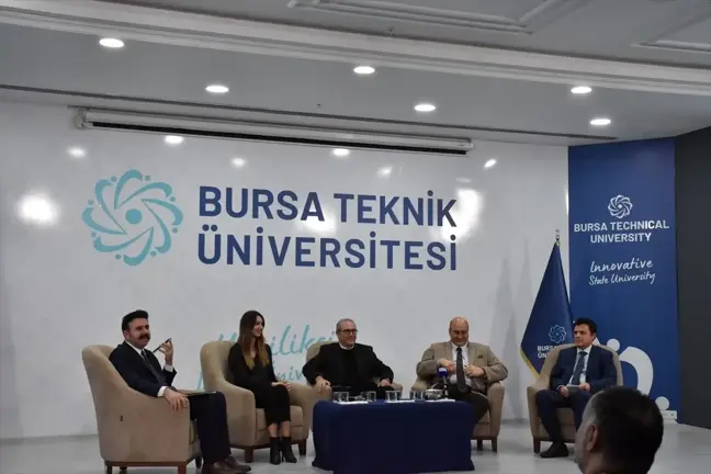 Bursa'da Yapay Zeka ve Toplumsal Dönüşüm Paneli Düzenlendi