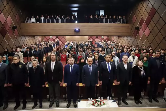 Kastamonu'da 'Dijitale Yön Verecek Gençlik' Projesi Başladı