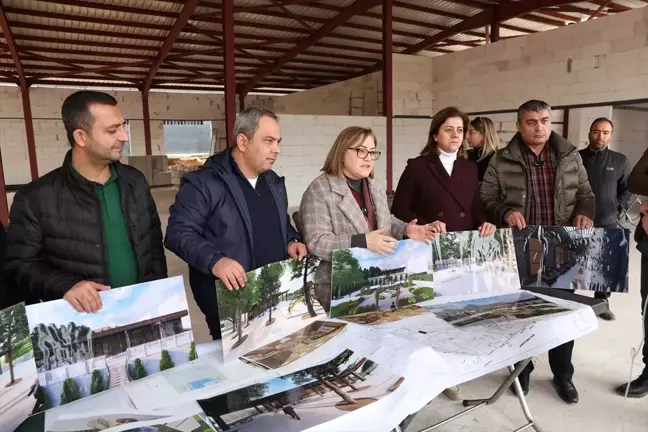 Fatma Şahin, Emekliler Lokali İnşaatında İncelemelerde Bulundu