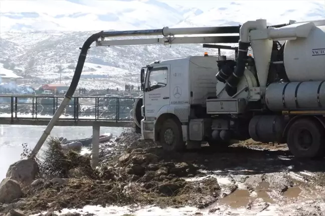 Niğde'de Kaybolan Genç İçin Arama Çalışmaları Sürüyor