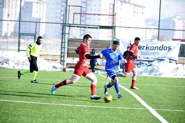 Erzurum'da YURTLİG Futbol İl Birinciliği Şampiyonu İbrahim Hakkı Erkek Yurdu Oldu