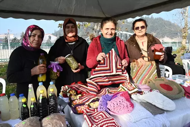 Osmaniye'de Üretici Kadınlar Pazarı Açıldı