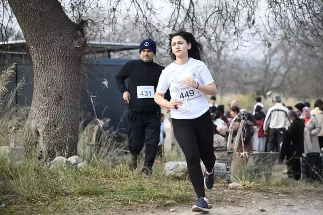 Kastabala Antik Kenti'nde Oryantiring Yarışması Düzenlendi