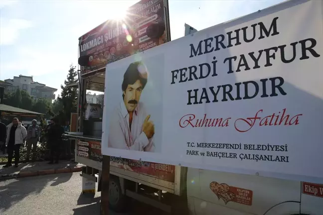 Ferdi Tayfur Anısına Lokma Hayrı