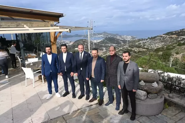 AK Parti Bodrum, Çalışan Gazeteciler Günü'nde Basın Mensuplarıyla Bir Araya Geldi