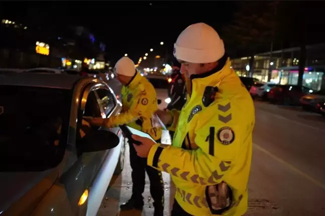 Isparta'da Trafik Denetimlerinde 233 Araç Ceza Aldı