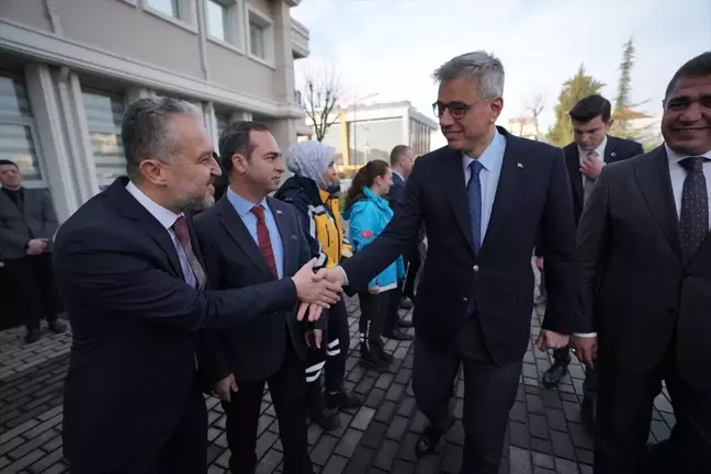 Sağlık Bakanı Memişoğlu Düzce'de Sağlık Hizmetlerini Değerlendirdi