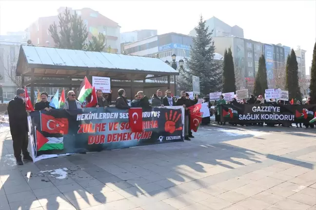 Erzurum'da sağlık çalışanları soğuk havaya rağmen Gazze için yürüdü