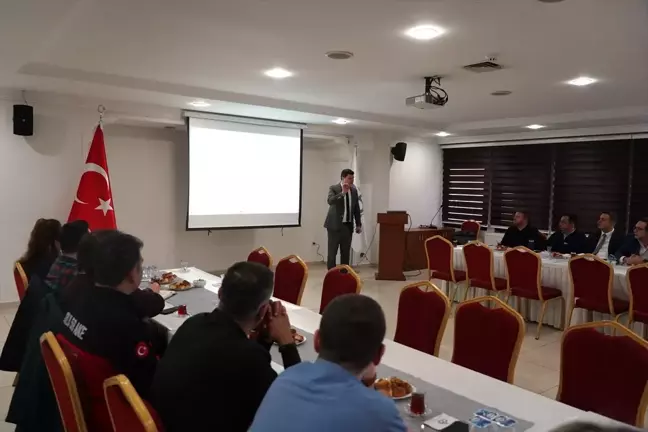 Çorlu Belediyesi Personeline Resmi Yazışma Eğitimi Verildi