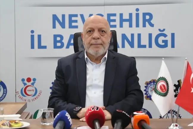 HAK-İŞ Genel Başkanı Arslan: Asgari Ücret ve Emekli Maaşları İçin Yeni Düzenlemeler Gerekiyor