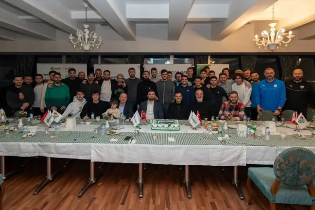 Bursaspor'a Moral Yemeği: Matlı Ailesinden Destek