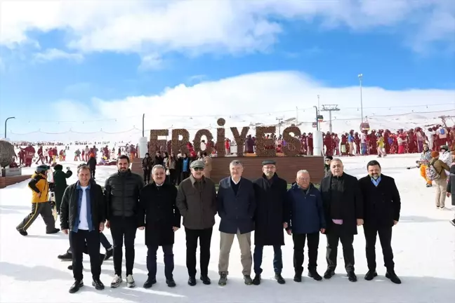 Kayseri'deki yatırımlar ulusal gazete ve televizyon temsilcilerine tanıtıldı