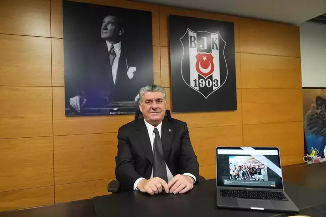 Beşiktaş Kulübü Başkanı Serdal Adalı, AA'nın Yılın Kareleri oylamasına katıldı