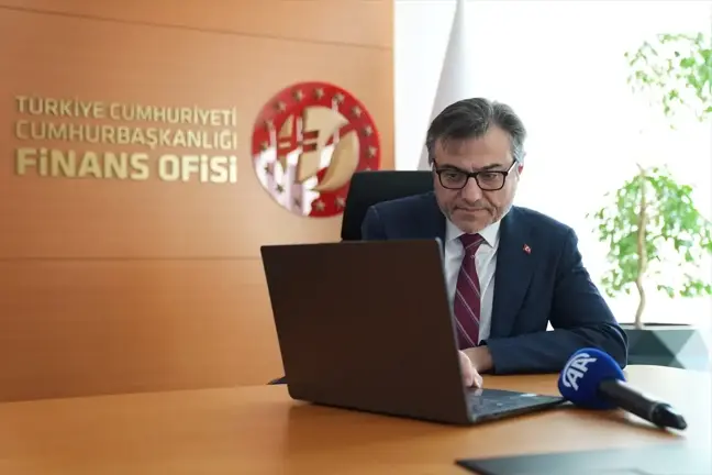 Cumhurbaşkanlığı Finans Ofisi Başkanı Aşan, 'Yılın Kareleri' Oylamasına Katıldı