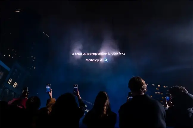 Samsung, Londra'da Hologram Gösterisiyle Yeni Mobil Deneyimleri Tanıttı