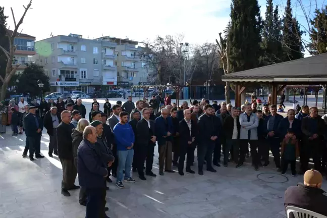 51 Hafız Umre İçin Kutsal Topraklara Uğurlandı