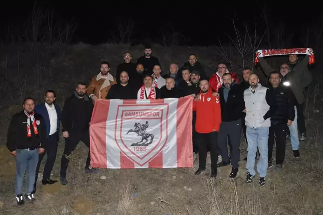 MHP Samsun İl Teşkilatı futbol şehitlerini andı