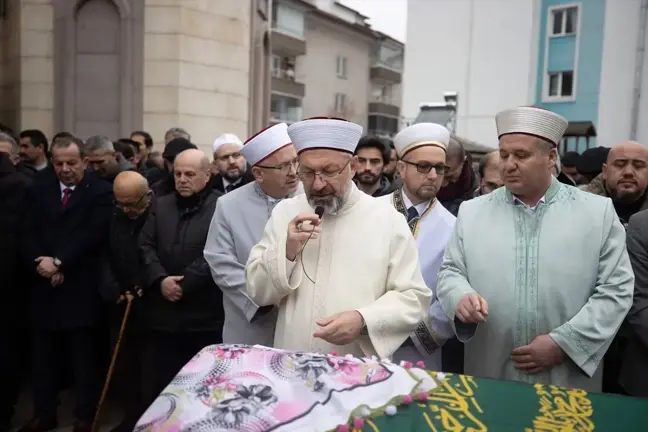 Kartalkaya'da Yangında Hayatını Kaybedenler için Cenaze Töreni Düzenlendi