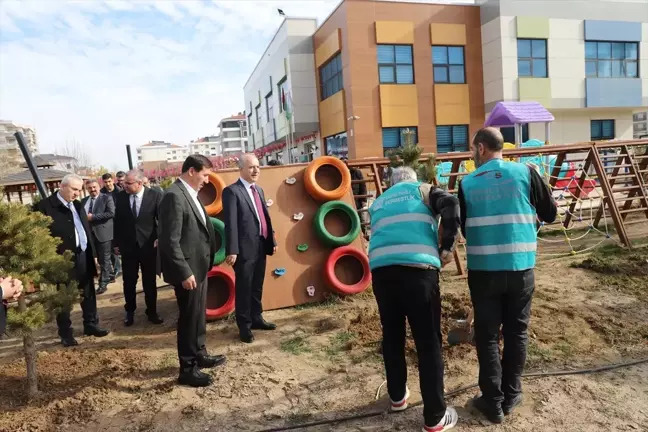 Konya'da Hükümlüler Topluma Fayda Sağlıyor