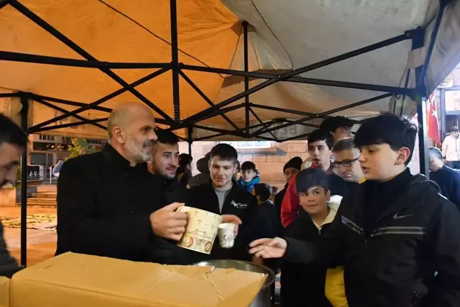 Ladik Belediyesi'nden Miraç Kandili'nde İkram