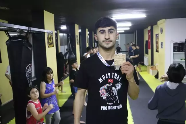 Cihan Doğu, Muay Thai'de Dünya Şampiyonluğu Hedefliyor