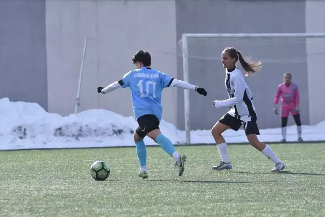 Vangücü Spor Kadınlar 2. Ligi'nde Silopi'yi 3-1 Mağlup Etti