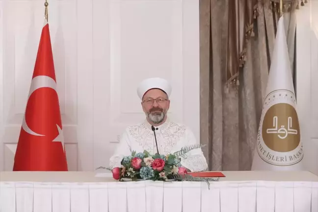 Diyanet İşleri Başkanı Erbaş: Müslümanlar Birlikte Mücadele Etmeli