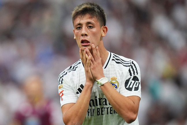 Çuvalla parayı gözden çıkardılar! Real Madrid'e bir Türk daha