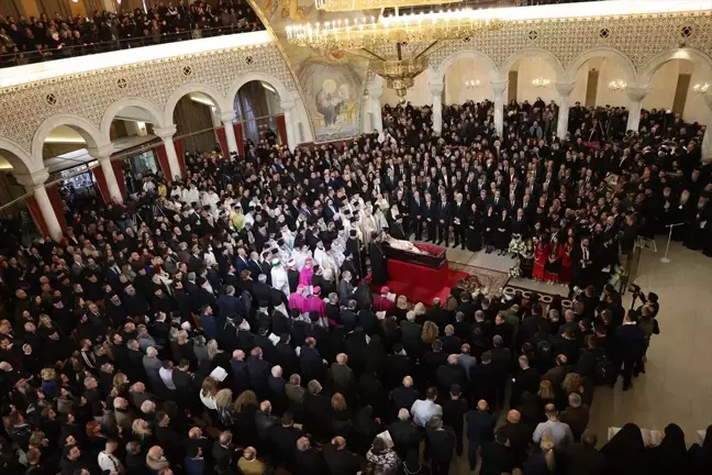 Anastasios Yannoulatos İçin Tiran'da Cenaze Töreni Düzenlendi