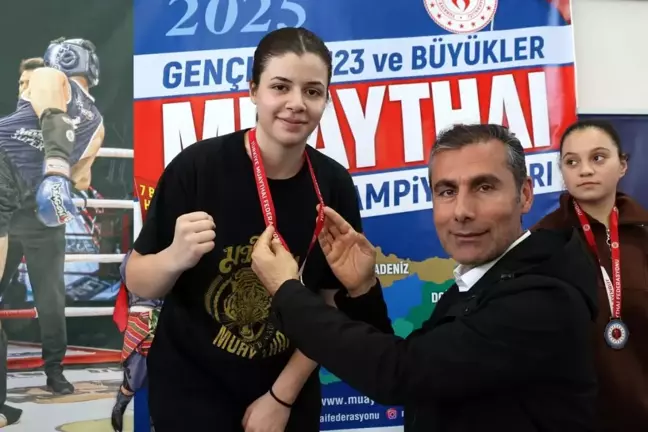 Adıyaman'da Güneydoğu Bölge Muaythai Şampiyonası Coşkusu