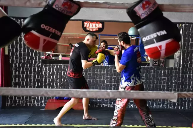 Ordu'da Sağlık Problemleriyle Mücadele Eden İnfaz Koruma Memurunun Kick Boks Başarısı