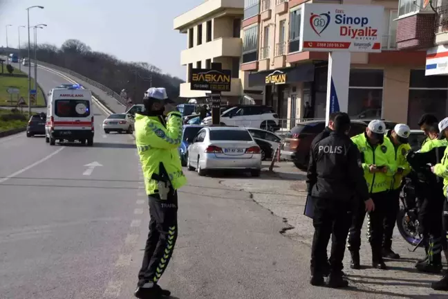 Sinop'ta Trafik Kazası: 1 Yaralı