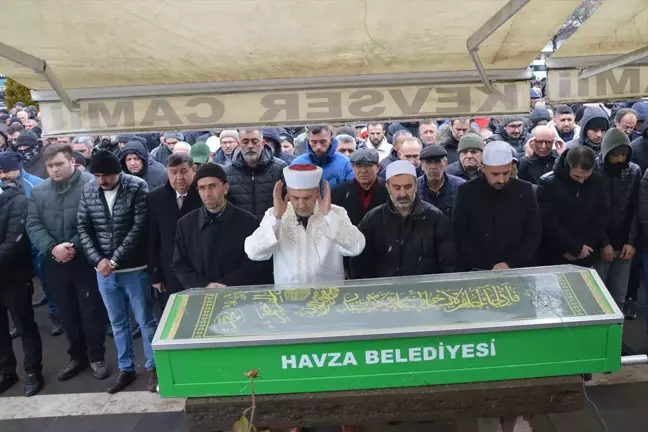 Havza'da Trafik Kazasında Hayatını Kaybeden Muhtarın Babası Toprağa Verildi