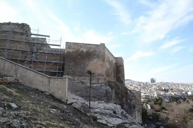 Urfa Kalesi'nin Restorasyon Çalışmalarına Başlandı