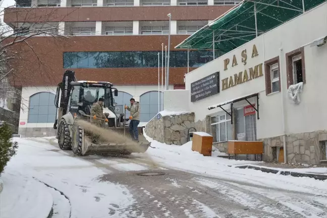 Havza'da Karla Mücadele Devam Ediyor