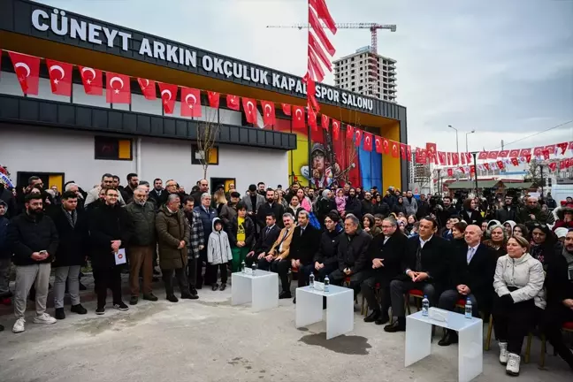 Cüneyt Arkın Okçuluk Spor Salonu Açıldı