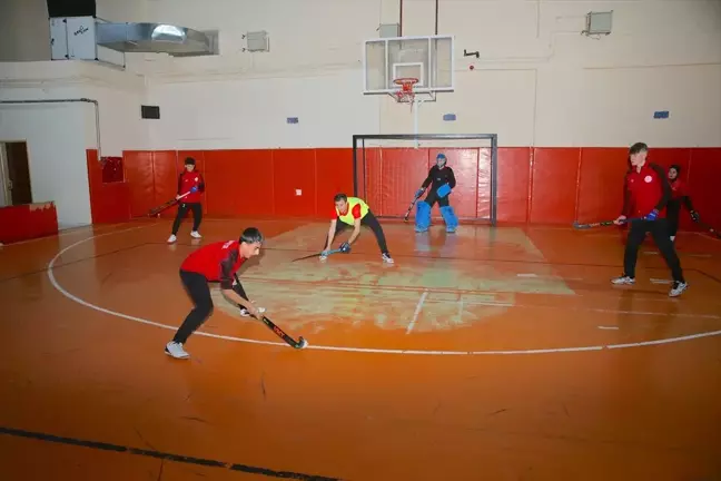 Hakkari'de Hokey Takımı 1. Lig Hedefliyor