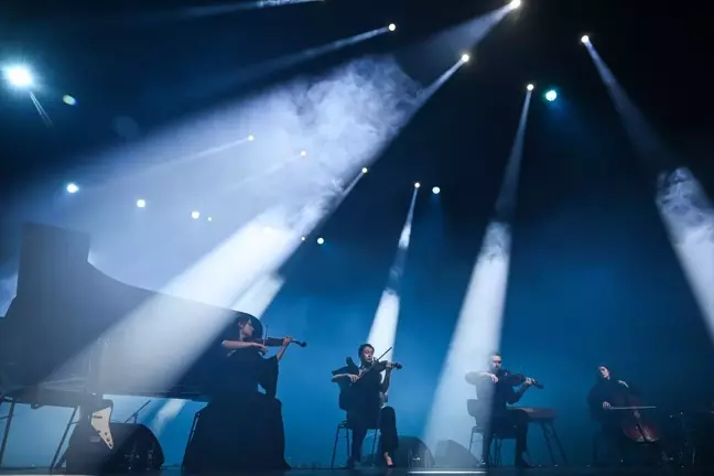 Evgeny Grinko, Sevgililer Günü Konserinde Dinleyicileri Büyüledi