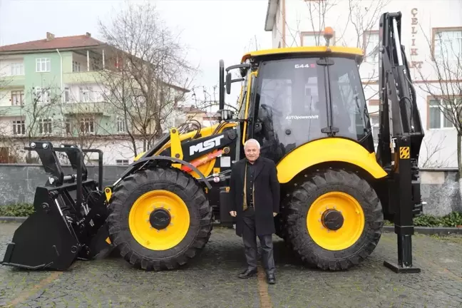 Kavak Belediyesi Yeni Kepçe ile Hizmet Kalitesini Artırıyor