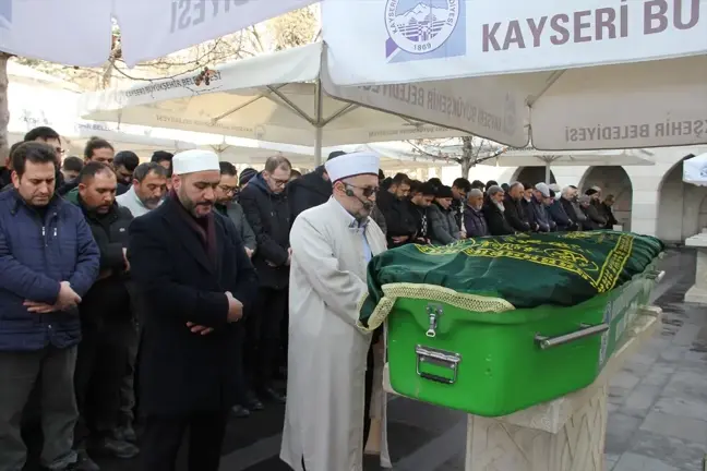 Genç Kardiyolog Dr. Ahmet Şimşek Kalp Krizi Nedeniyle Hayatını Kaybetti