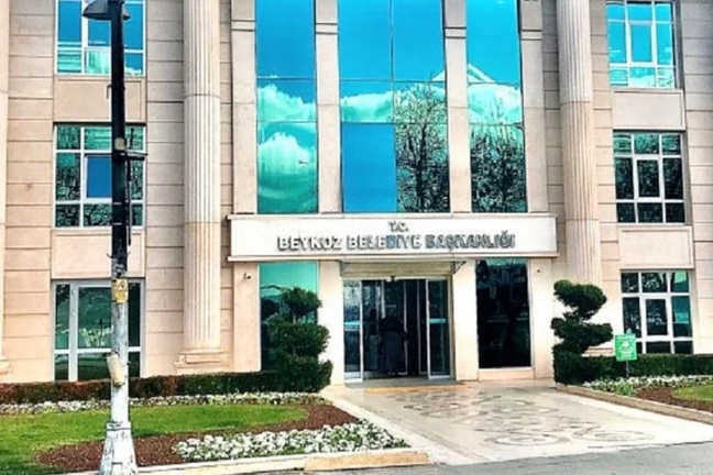 CHP'li Beykoz Belediyesi'nde müfettişler 8 ihale dosyasına el koydu