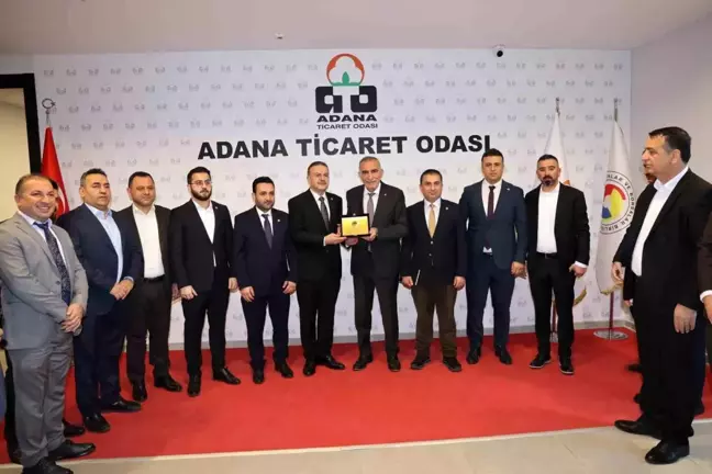 Iraklı İş İnsanları Adana Ticaret Odası'nı Ziyaret Etti