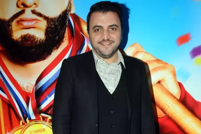 Şinasi Yurtsever'in 18 yıllık eşi için söyledikleri yürek burktu